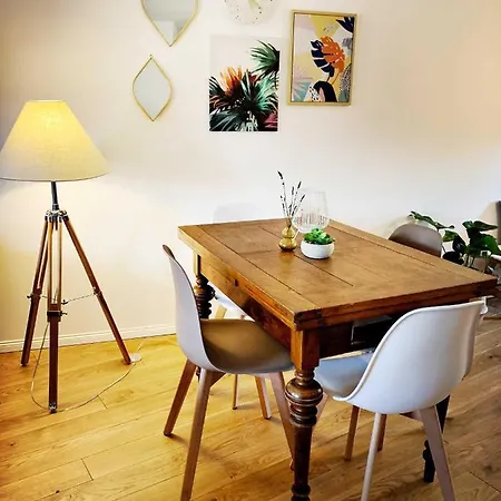 Schwarzer Adler Daire *