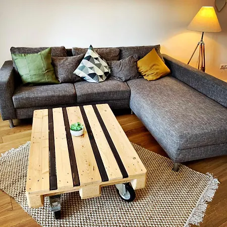 Daire Schwarzer Adler